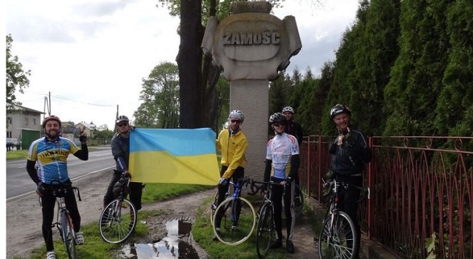 5807b512-4ea8-47fe-bf44-8ee5f6685bee.file