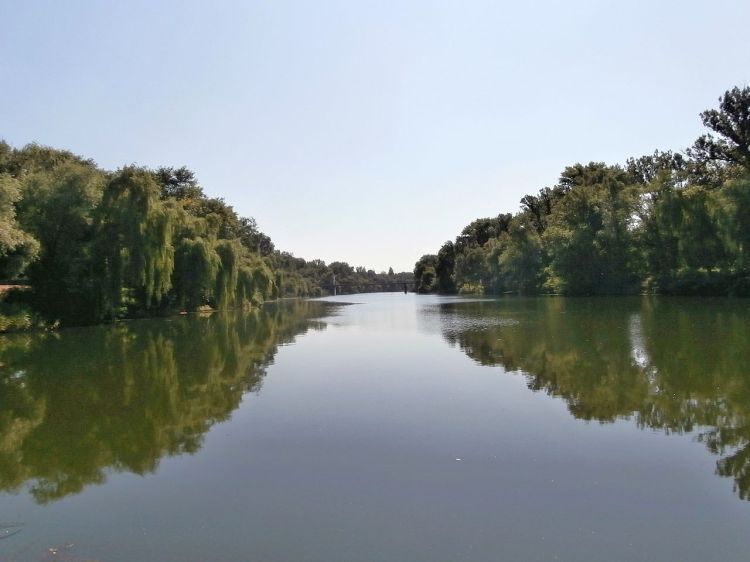 1280px-Inhulez_in_Krywyj_Rih_2